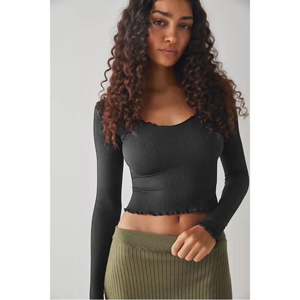 Free People Intimately Easy To Love Seamless Long-Sleeve NWOT - Picture 4 of 7